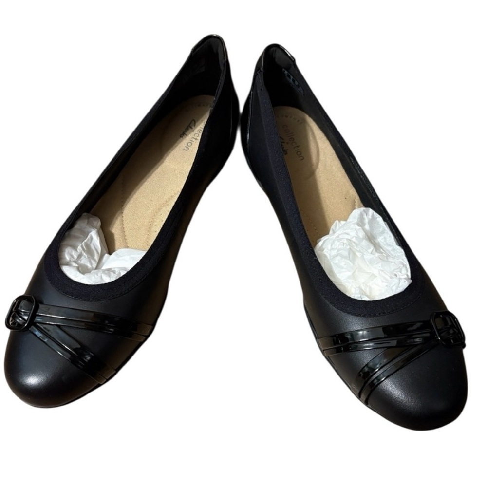 Clarks Sara Tulip Flats